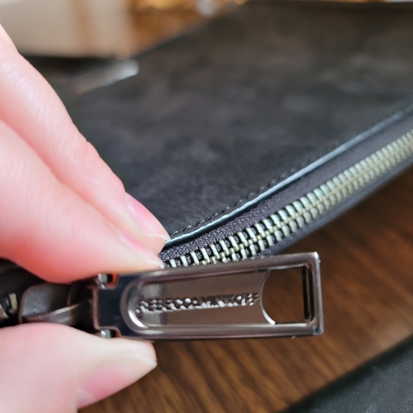 Rebecca Minkoff Cross Body - Picture 4 of 6